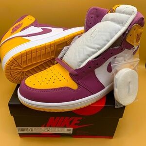 NIKE AIR JORDAN 1 Retro High OG Size 9.5 NEW - Brotherhood